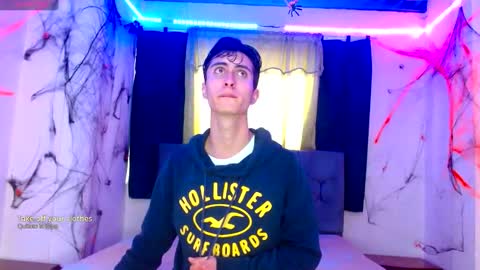 Snapshot of shaquiel_castoro chatting on October 8, 12:11 pm shaquiel online show from October 8, 12:11 pm