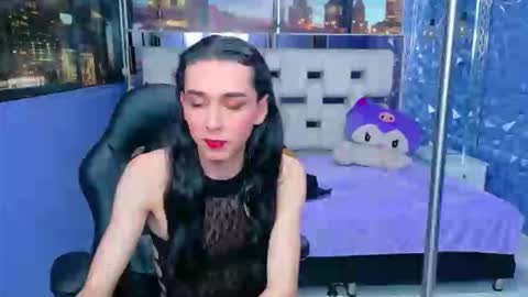 Sharlond online show from April 10, 12:54 pm