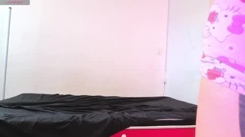 kitsune online show from April 17, 12:18 pm