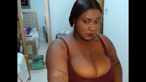 sharonevans1 online show from December 17, 3:57 am