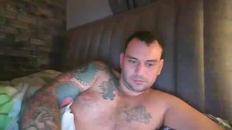 Shaun1234 online show from December 14, 11:45 pm