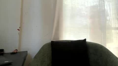 Thick babe online show from May 27, 10:56 am
