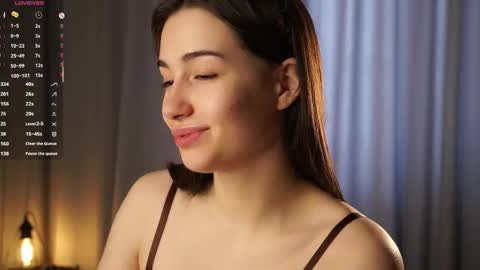 Tessa online show from June 2, 2:46 am