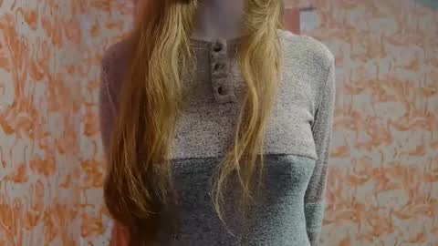 Erika online show from February 23, 8:55 pm