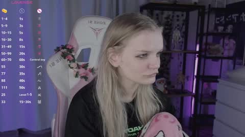 shellyboom online show from April 13, 4:11 pm