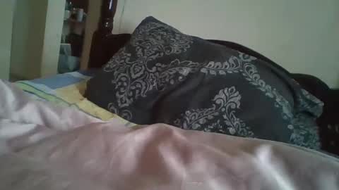 Snapshot of shellymadonna chatting on October 14, 7:22 am shellymadonna online show from October 14, 7:22 am
