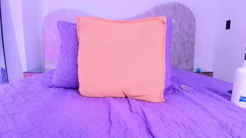 Shelsy online show from November 26, 1:19 pm