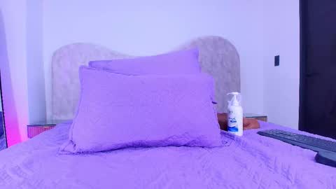 Shelsy online show from November 17, 12:30 pm