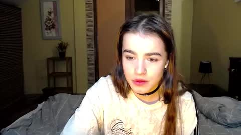 Snapshot of shelyymoon chatting on October 8, 4:35 pm ShelyMoon online show from October 8, 4:35 pm