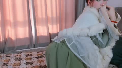 Julia online show from April 7, 6:26 am