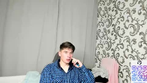 Max online show from September 13, 7:27 pm