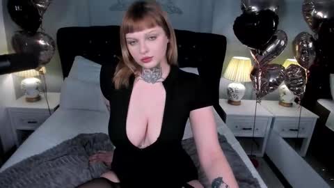 sherri_martinez online show from February 7, 3:26 pm