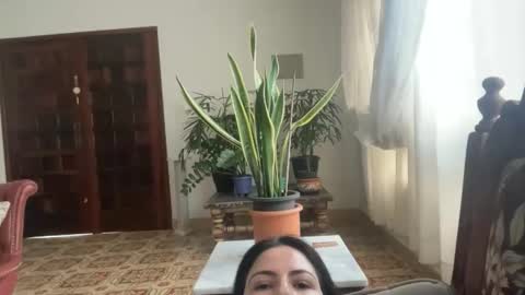 Snapshot of shes__delicious chatting on October 17, 1:15 pm Shes Delicious online show from October 17, 1:15 pm