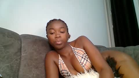 Snapshot of shi_assy chatting on September 26, 12:07 am shi assy online show from September 26, 12:07 am