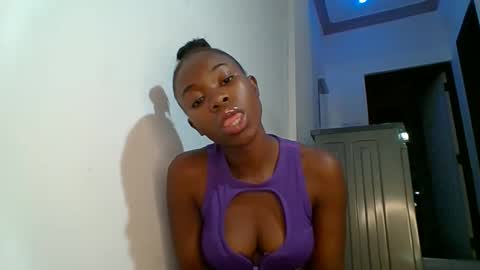 Snapshot of shi_assy chatting on October 23, 6:53 pm shi assy online show from October 23, 6:53 pm