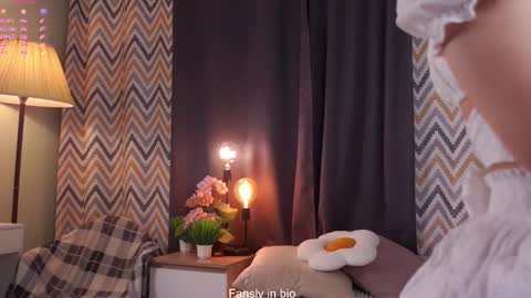 Iris online show from October 28, 11:33 am