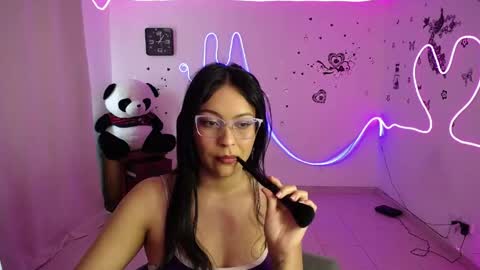 shilot_ms online show from May 4, 3:51 pm