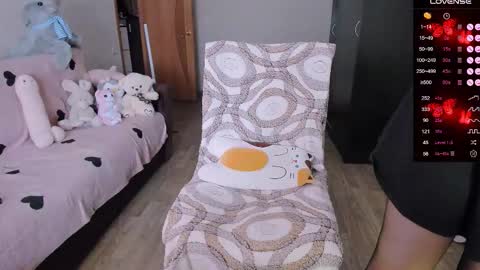 Marta Violet online show from February 5, 10:30 am