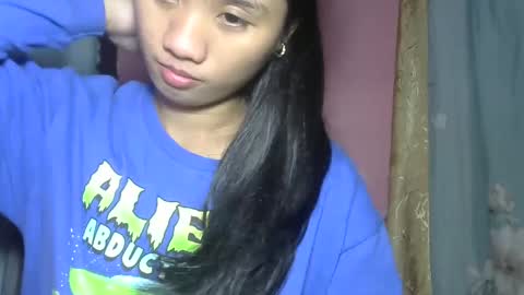 shimmering_kate online show from February 25, 1:00 pm