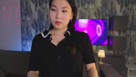 Chika online show from November 19, 3:06 am