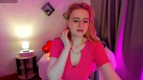 Lisa online show from March 27, 2:06 am