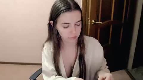 shiraha___rafieru online show from November 25, 7:34 pm