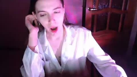 shiraha___rafieru online show from March 3, 11:23 pm