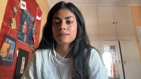 Karin online show from April 8, 11:02 am