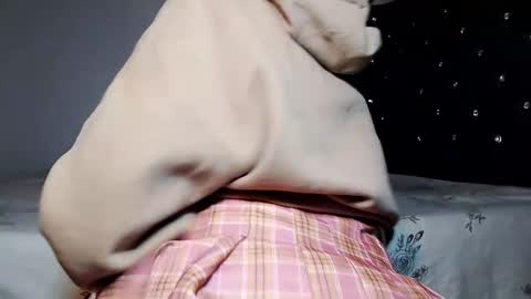 Shi-ro online show from December 18, 12:39 am