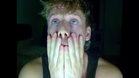 Cick Goreskin online show from November 4, 2:57 am