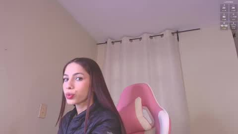  kendal  online show from December 22, 2:46 pm