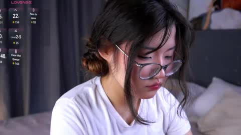 Naomi online show from May 29, 12:03 pm
