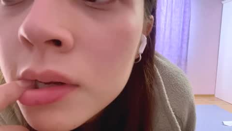 Marie online show from January 18, 12:14 pm