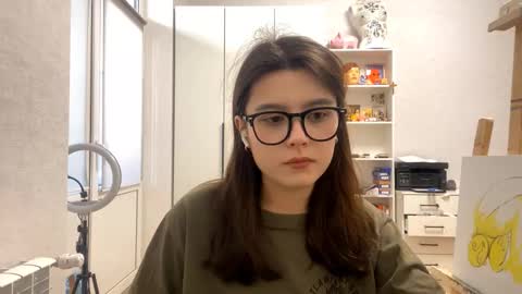 Marie online show from March 1, 12:42 pm
