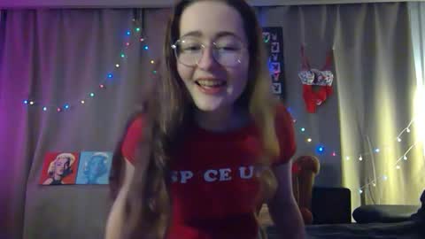 Shy Night Bat online show from March 31, 1:06 am