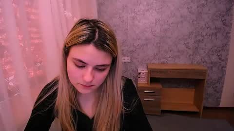 shy_sabrina_ online show from February 20, 11:42 am