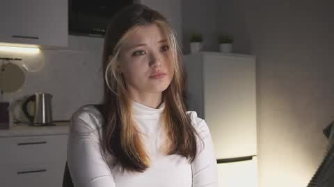 Akemi online show from March 30, 2:39 pm