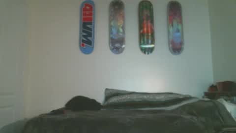 shyboyhugecum2020 online show from March 7, 5:51 am