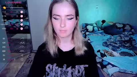 Effie online show from October 29, 5:36 pm