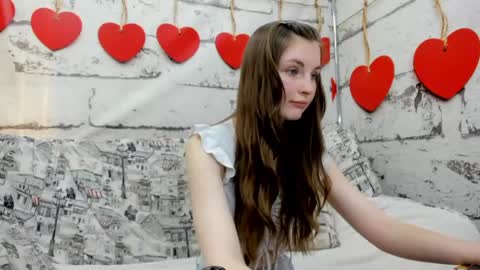 shyly_lisa online show from May 15, 8:34 am