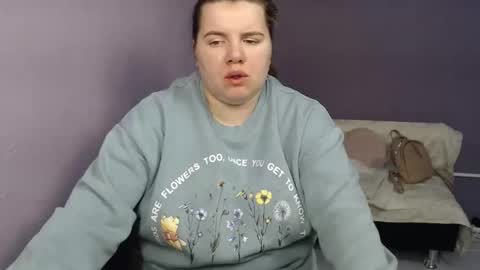 Snapshot of shyness_girl chatting on September 28, 10:02 am Bethany online show from September 28, 10:02 am