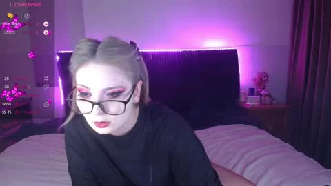 shysweetrish online show from May 24, 2:08 am