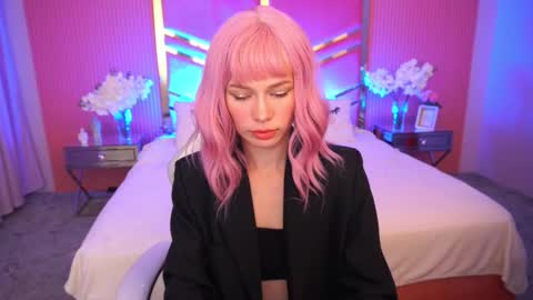 shyysiren online show from September 19, 6:17 am