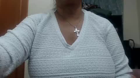 sara online show from March 12, 1:14 am