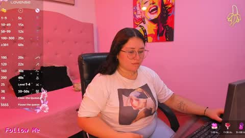 SIENNA  online show from April 4, 12:34 pm