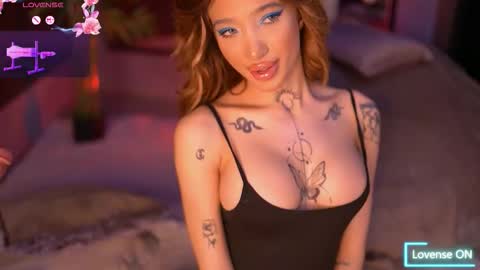 Sienna online show from October 24, 7:03 pm