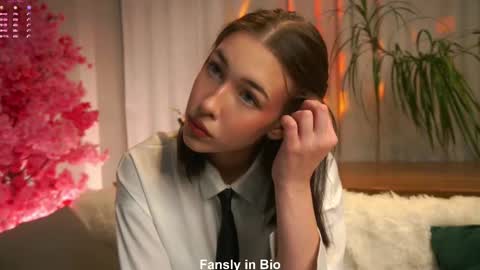 Eva  online show from October 19, 11:26 am