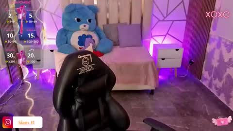 Siiam Tay online show from September 13, 3:53 am