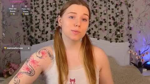 Chloe online show from February 22, 4:40 am