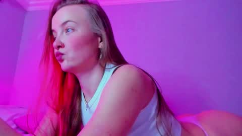 Mila online show from January 8, 7:47 am